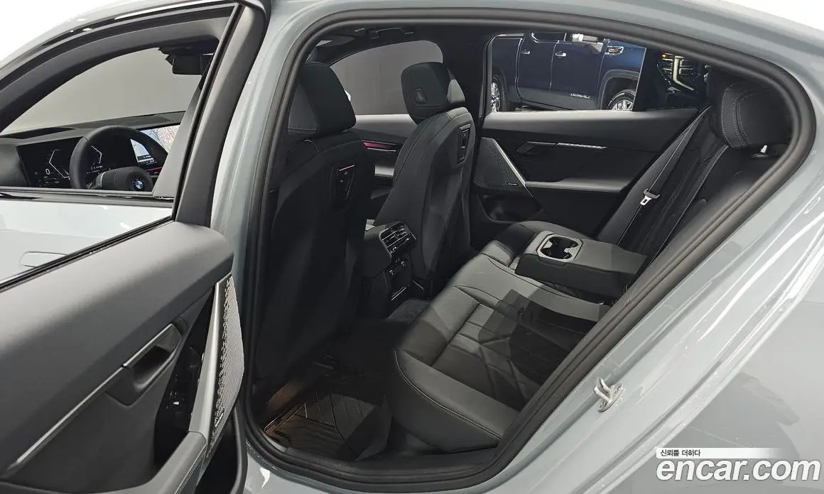 BMW 5 серия 2025 2.0 автомат (гидро), фото 18