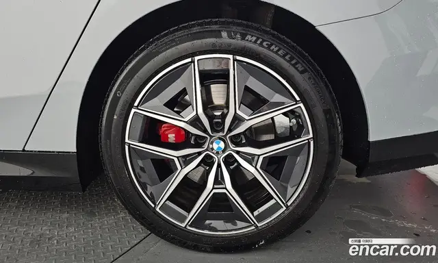 BMW 5 серия 2025 2.0 автомат (гидро), миниатюра 7