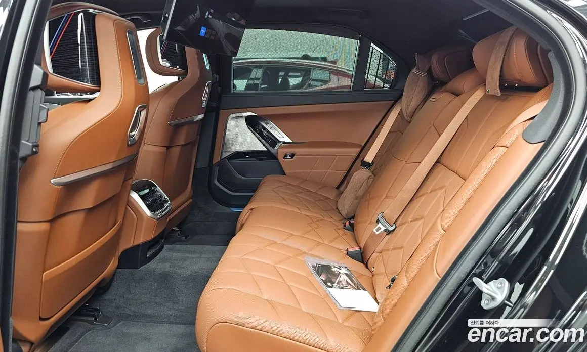 BMW 7 серия 2025 3.0 автомат (гидро), фото 16 BMW 7 серия 2025 3.0 автомат (гидро), фото 16