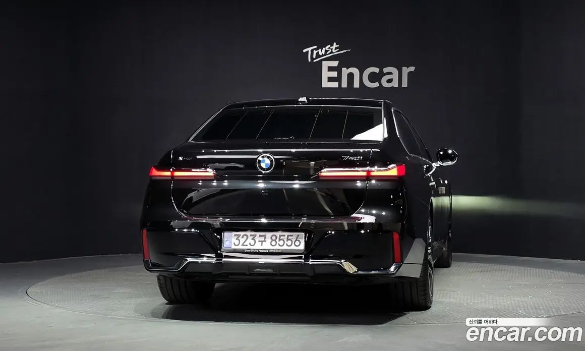 BMW 7 серия 2025 3.0 автомат (гидро), фото 4 BMW 7 серия 2025 3.0 автомат (гидро), фото 4