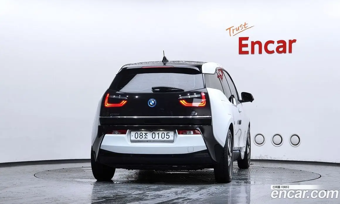 BMW i3 2016 автомат (гидро), фото 4 BMW i3 2016 автомат (гидро), фото 4