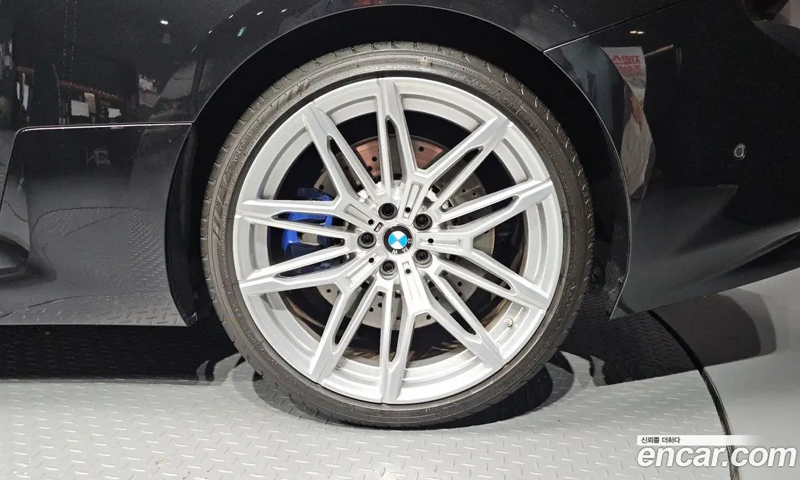 BMW M2 2025 3.0 автомат (гидро), фото 7