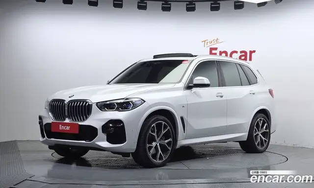 BMW X5 2022 3.0 автомат (гидро), миниатюра 1 BMW X5 2022 3.0 автомат (гидро), миниатюра 1