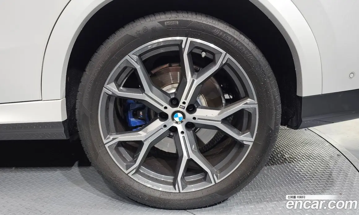 BMW X6 2021 3.0 автомат (гидро), фото 7 BMW X6 2021 3.0 автомат (гидро), фото 7