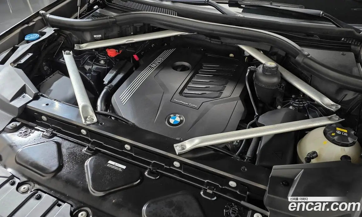 BMW X6 2021 3.0 автомат (гидро), фото 6 BMW X6 2021 3.0 автомат (гидро), фото 6
