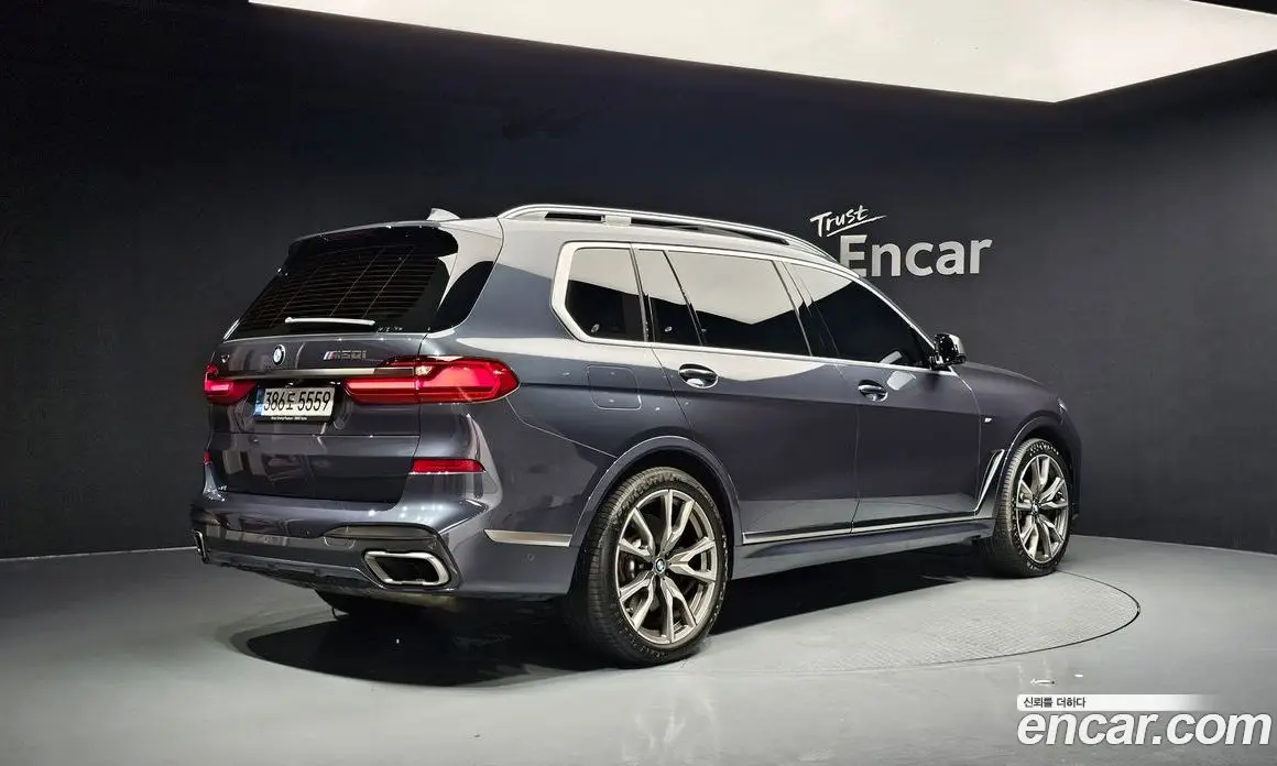 BMW X7 2022 4.4 автомат (гидро), фото 2 BMW X7 2022 4.4 автомат (гидро), фото 2