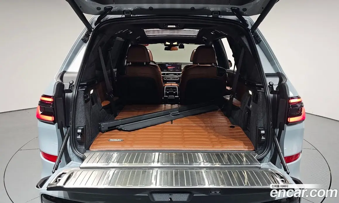 BMW X7 2024 4.4 автомат (гидро), фото 25 BMW X7 2024 4.4 автомат (гидро), фото 25