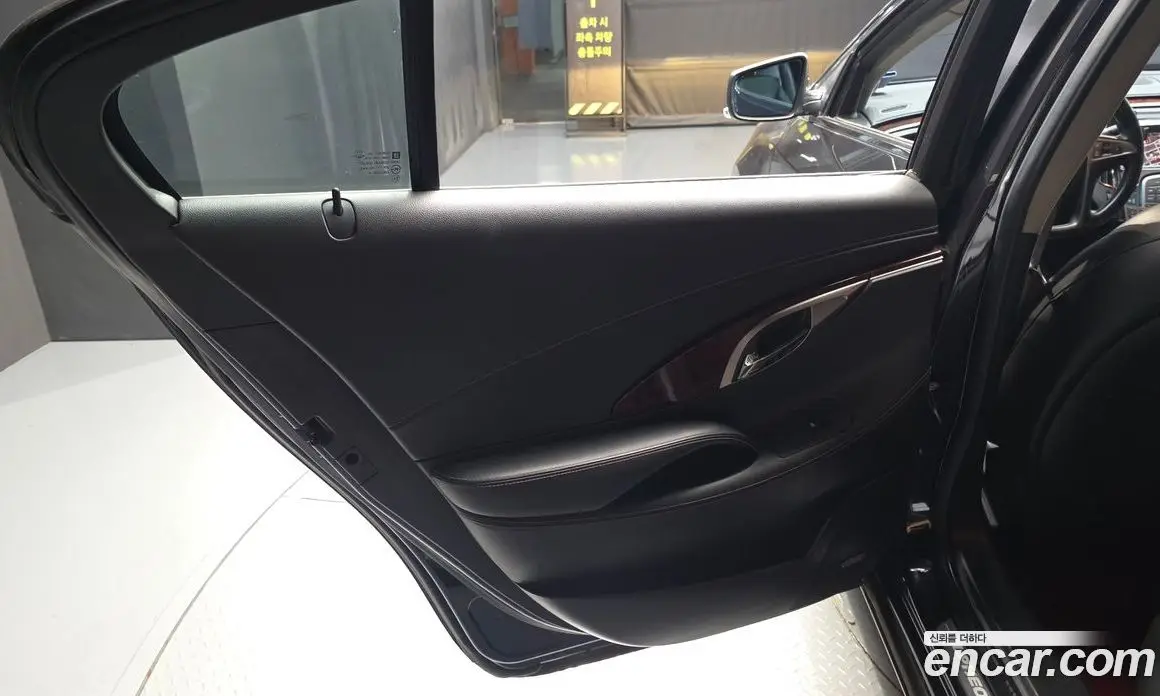 Chevrolet Alpheon 2011 3.0 автомат (гидро), фото 15