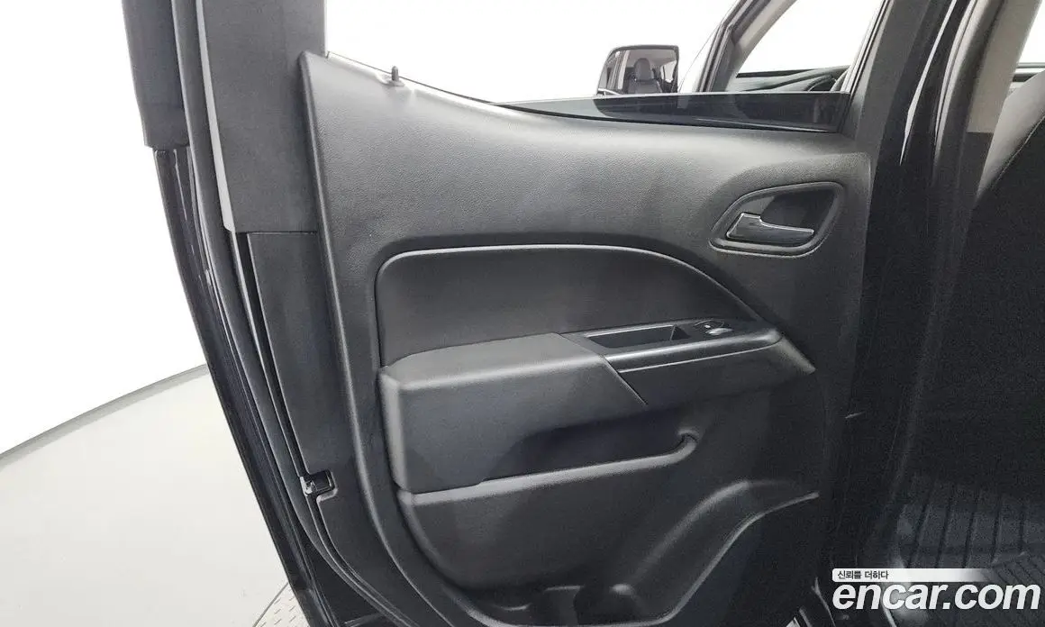Chevrolet Colorado 2021 3.6 автомат (гидро), фото 15 Chevrolet Colorado 2021 3.6 автомат (гидро), фото 15
