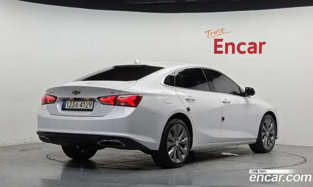 Chevrolet Malibu 2021 2.0 автомат (гидро), миниатюра 1 Chevrolet Malibu 2021 2.0 автомат (гидро), миниатюра 1