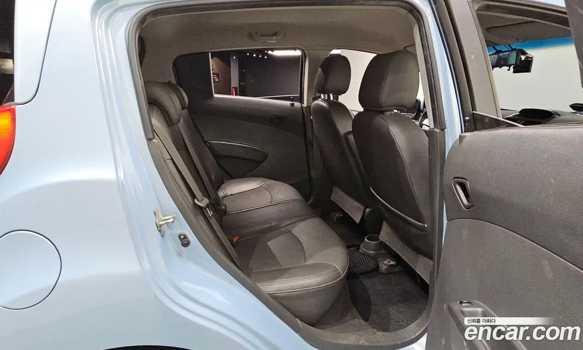 Chevrolet Spark 2013 1.0 автомат (гидро), фото 16 Chevrolet Spark 2013 1.0 автомат (гидро), фото 16