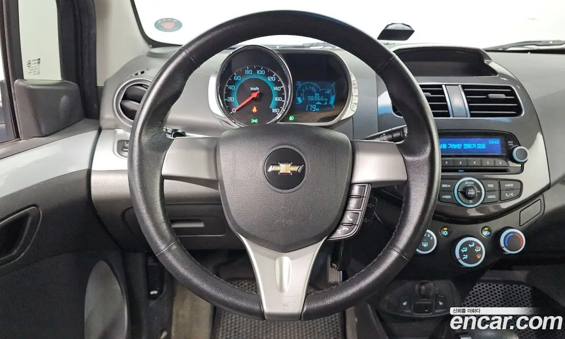 Chevrolet Spark 2013 1.0 автомат (гидро), фото 20 Chevrolet Spark 2013 1.0 автомат (гидро), фото 20