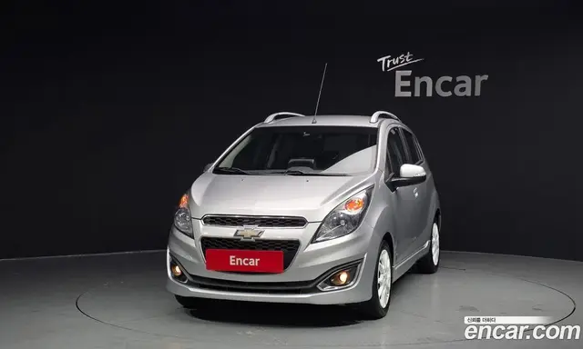 Chevrolet Spark 2013 1.0 автомат (гидро), миниатюра 3
