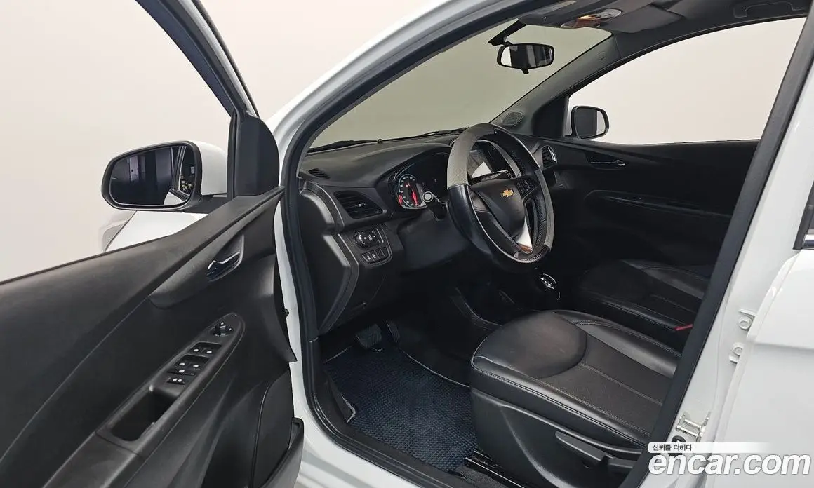 Chevrolet Spark 2016 1.0 автомат (гидро), фото 12 Chevrolet Spark 2016 1.0 автомат (гидро), фото 12