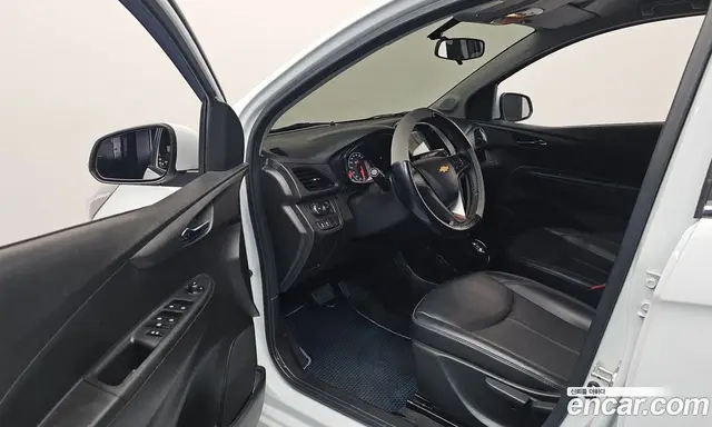 Chevrolet Spark 2016 1.0 автомат (гидро), миниатюра 12