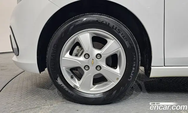 Chevrolet Spark 2016 1.0 автомат (гидро), миниатюра 4 Chevrolet Spark 2016 1.0 автомат (гидро), миниатюра 4
