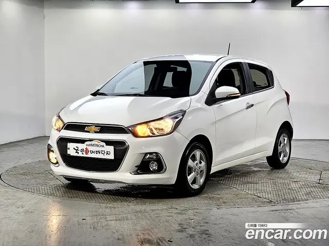 Chevrolet Spark 2016 1.0 автомат (гидро), миниатюра 2 Chevrolet Spark 2016 1.0 автомат (гидро), миниатюра 2