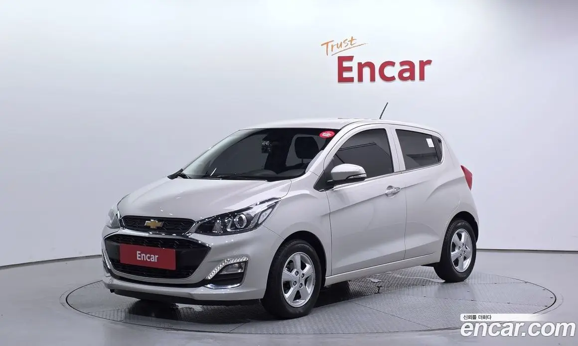 Chevrolet Spark 2019 1.0 автомат (гидро), фото 1 Chevrolet Spark 2019 1.0 автомат (гидро), фото 1