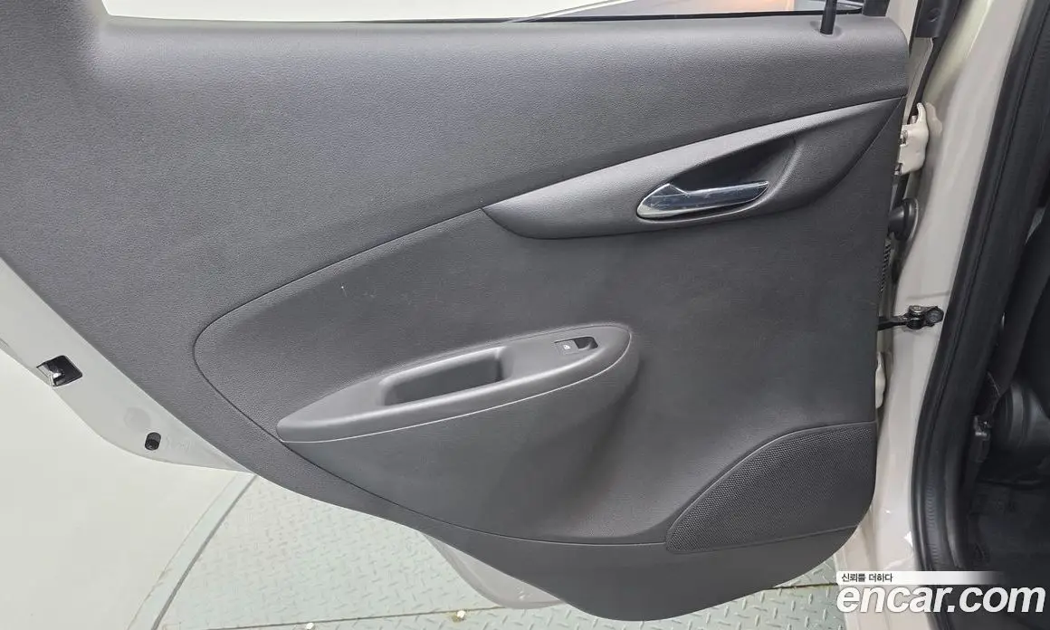Chevrolet Spark 2019 1.0 автомат (гидро), фото 15 Chevrolet Spark 2019 1.0 автомат (гидро), фото 15