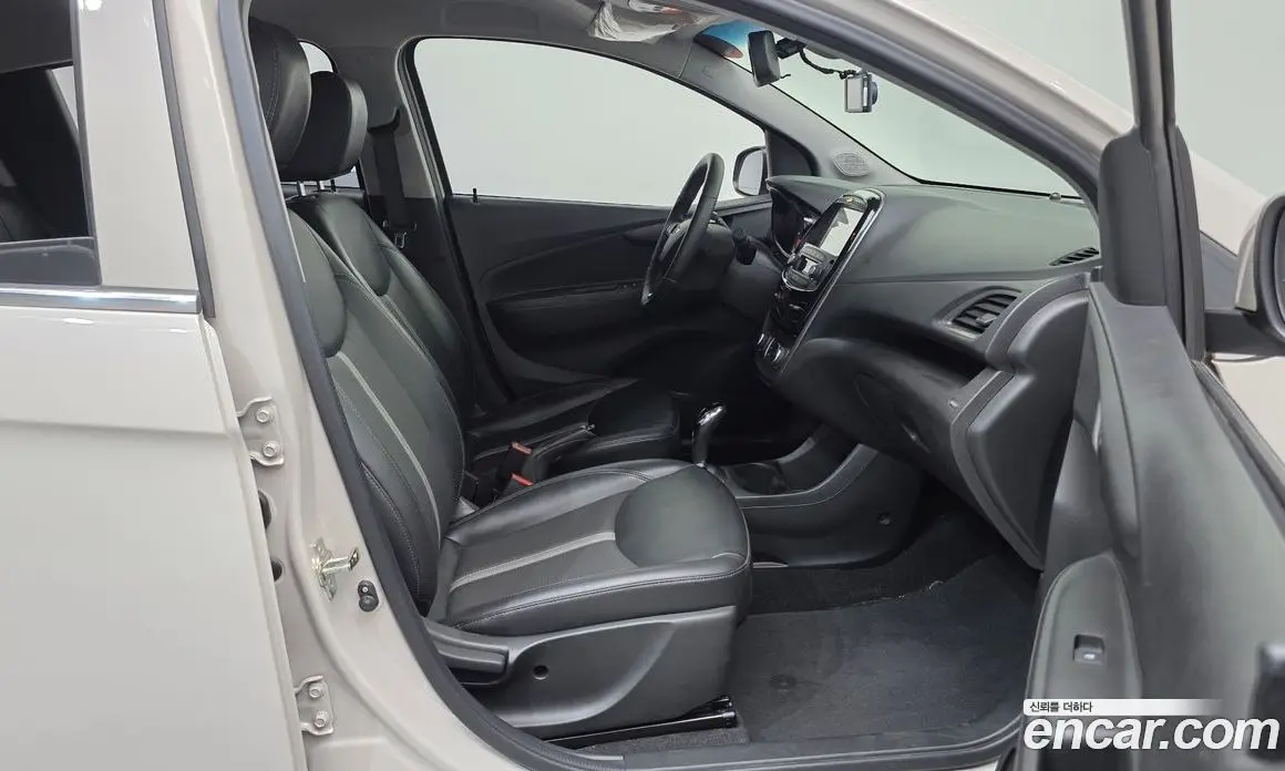Chevrolet Spark 2019 1.0 автомат (гидро), фото 17 Chevrolet Spark 2019 1.0 автомат (гидро), фото 17