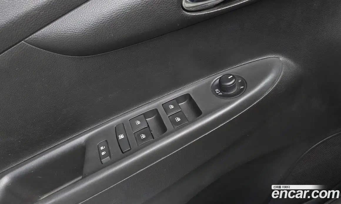 Chevrolet Spark 2019 1.0 автомат (гидро), фото 25 Chevrolet Spark 2019 1.0 автомат (гидро), фото 25
