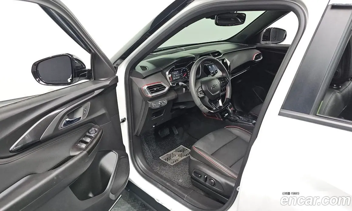 Chevrolet TrailBlazer 2022 1.3 автомат (гидро), фото 12 Chevrolet TrailBlazer 2022 1.3 автомат (гидро), фото 12