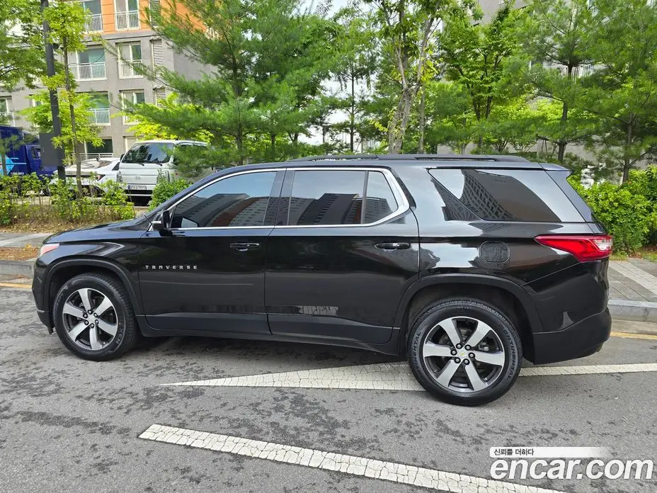 Chevrolet Traverse 2020 3.6 автомат (гидро), фото 4 Chevrolet Traverse 2020 3.6 автомат (гидро), фото 4