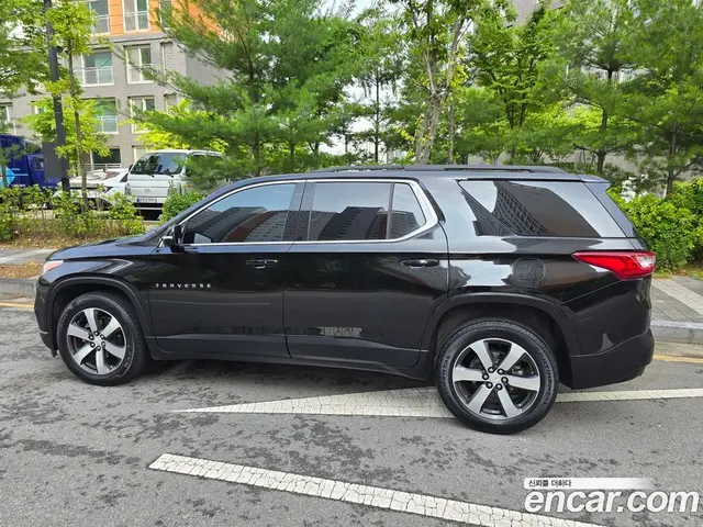 Chevrolet Traverse 2020 3.6 автомат (гидро), миниатюра 4 Chevrolet Traverse 2020 3.6 автомат (гидро), миниатюра 4