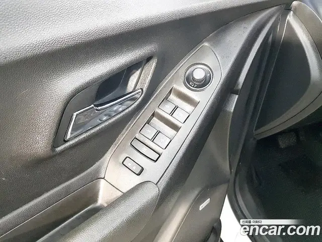 Chevrolet Trax 2014 1.4 автомат (гидро), миниатюра 12