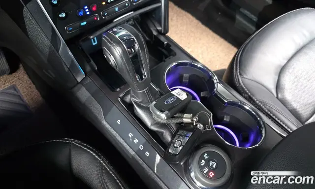 Ford Explorer 2019 2.3 автомат (гидро), миниатюра 12