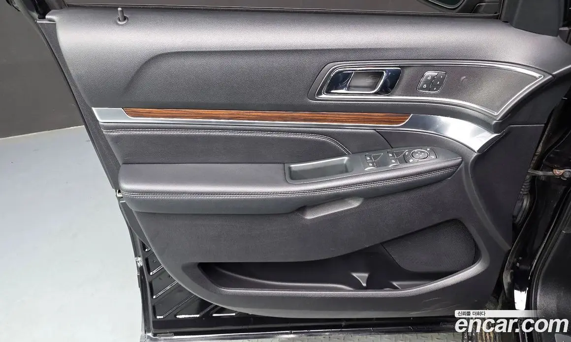 Ford Explorer 2019 2.3 автомат (гидро), фото 14 Ford Explorer 2019 2.3 автомат (гидро), фото 14