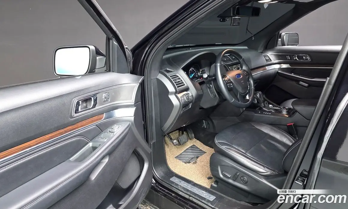 Ford Explorer 2019 2.3 автомат (гидро), фото 17 Ford Explorer 2019 2.3 автомат (гидро), фото 17