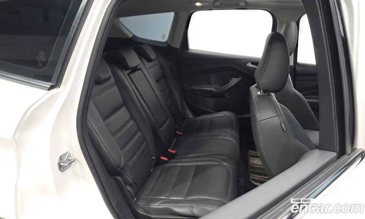 Ford Kuga 2017 2.0 автомат (гидро), фото 17 Ford Kuga 2017 2.0 автомат (гидро), фото 17