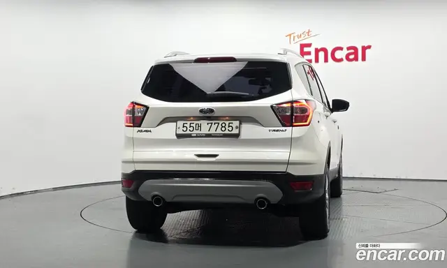 Ford Kuga 2017 2.0 автомат (гидро), миниатюра 4 Ford Kuga 2017 2.0 автомат (гидро), миниатюра 4