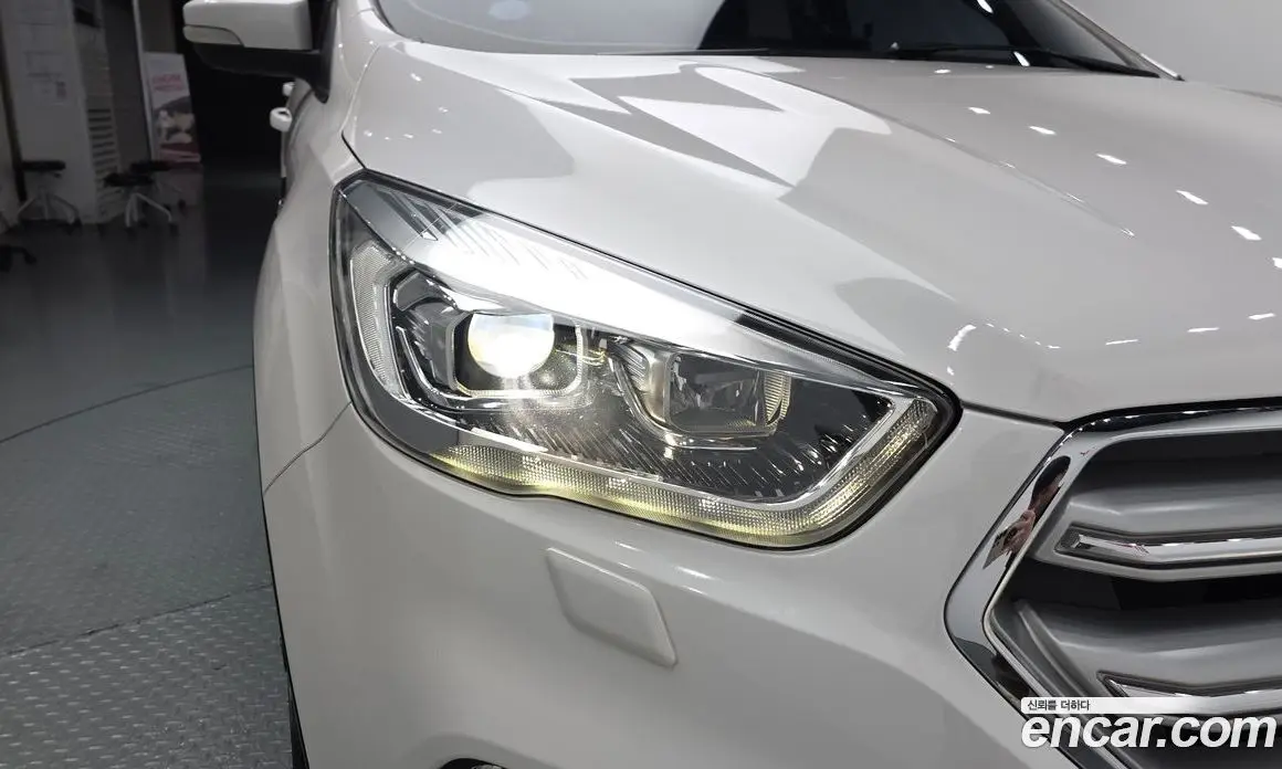 Ford Kuga 2017 2.0 автомат (гидро), фото 8 Ford Kuga 2017 2.0 автомат (гидро), фото 8