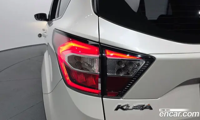 Ford Kuga 2017 2.0 автомат (гидро), миниатюра 9 Ford Kuga 2017 2.0 автомат (гидро), миниатюра 9