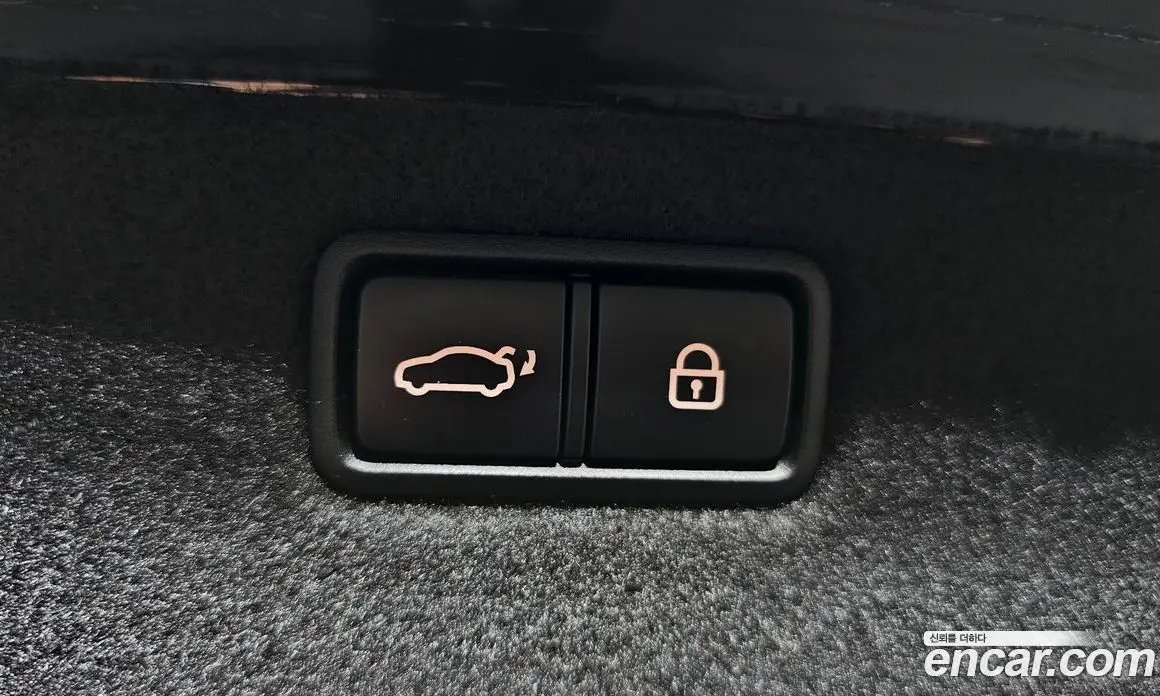 Genesis G70 2019 2.0 автомат (гидро), фото 24 Genesis G70 2019 2.0 автомат (гидро), фото 24