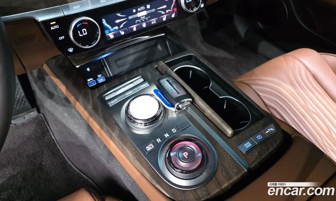 Genesis G80 2023 2.5 автомат (гидро), фото 9 Genesis G80 2023 2.5 автомат (гидро), фото 9