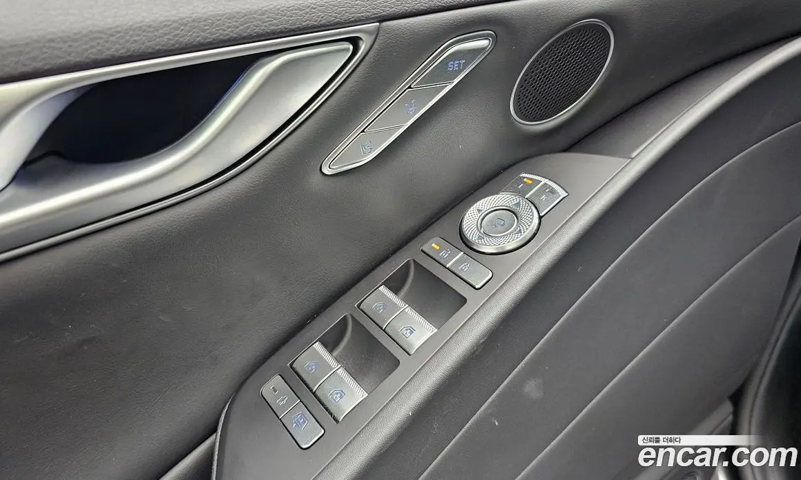 Genesis G80 2024 2.5 автомат (гидро), фото 16 Genesis G80 2024 2.5 автомат (гидро), фото 16