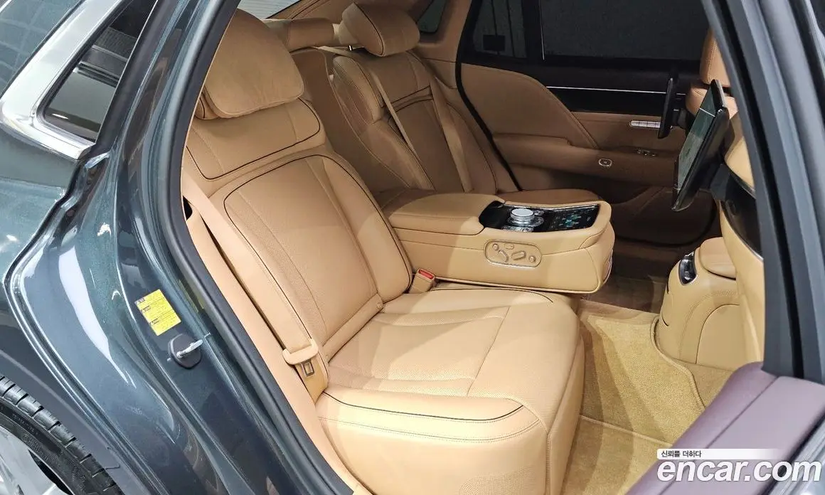 Genesis G90 2022 3.5 автомат (гидро), фото 17 Genesis G90 2022 3.5 автомат (гидро), фото 17