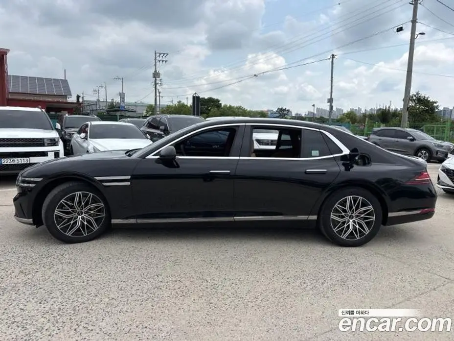 Genesis G90 2023 3.5 автомат (гидро), фото 7 Genesis G90 2023 3.5 автомат (гидро), фото 7