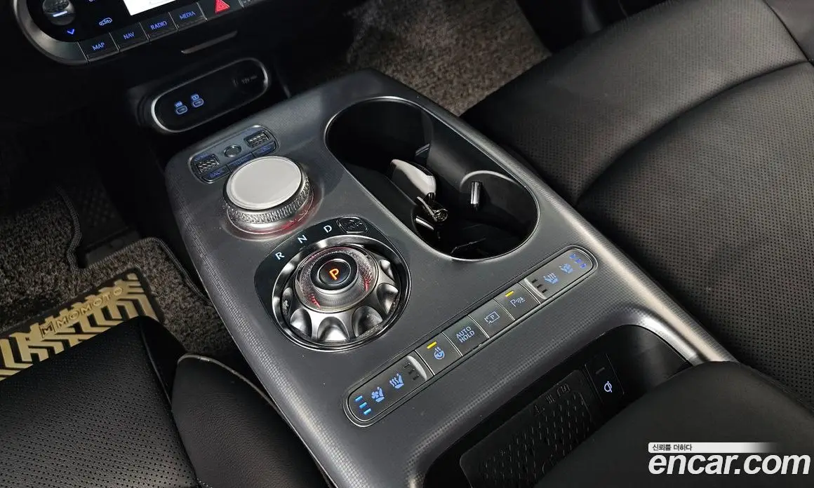 Genesis GV60 2022 0.1 автомат (гидро), фото 12 Genesis GV60 2022 0.1 автомат (гидро), фото 12