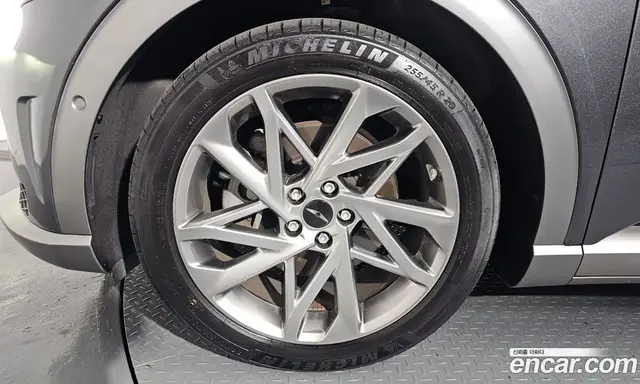 Genesis GV60 2022 0.1 автомат (гидро), миниатюра 5 Genesis GV60 2022 0.1 автомат (гидро), миниатюра 5