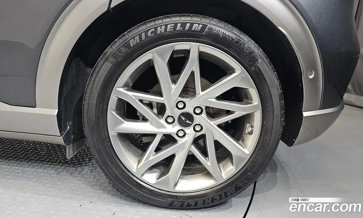 Genesis GV60 2022 0.1 автомат (гидро), фото 7 Genesis GV60 2022 0.1 автомат (гидро), фото 7