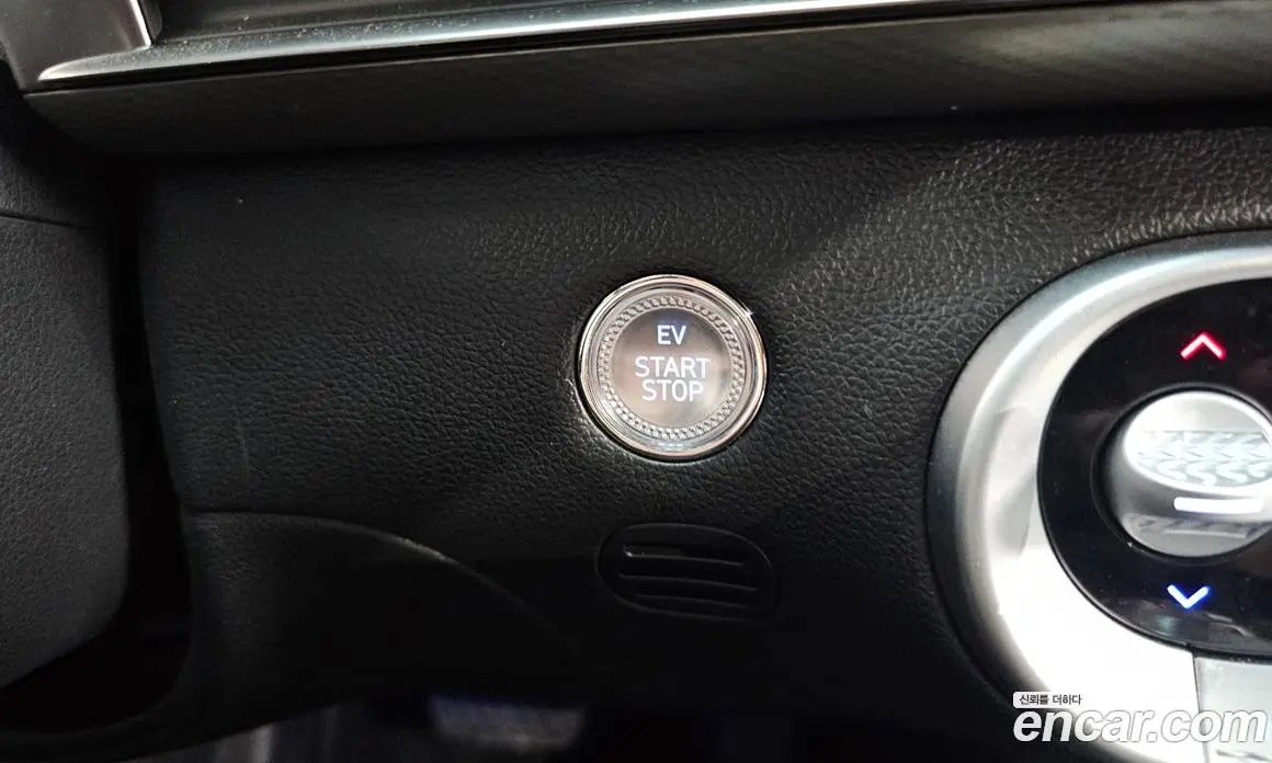 Genesis GV60 2024 0.1 автомат (гидро), фото 26 Genesis GV60 2024 0.1 автомат (гидро), фото 26