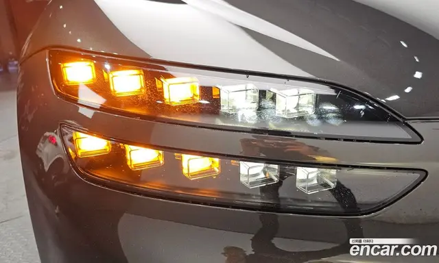 Genesis GV60 2024 0.1 автомат (гидро), миниатюра 7 Genesis GV60 2024 0.1 автомат (гидро), миниатюра 7