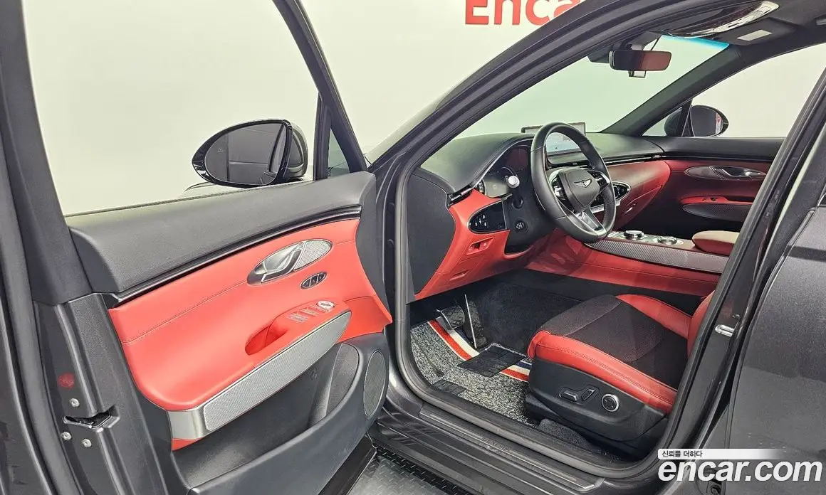Genesis GV70 2021 2.5 автомат (гидро), фото 13 Genesis GV70 2021 2.5 автомат (гидро), фото 13