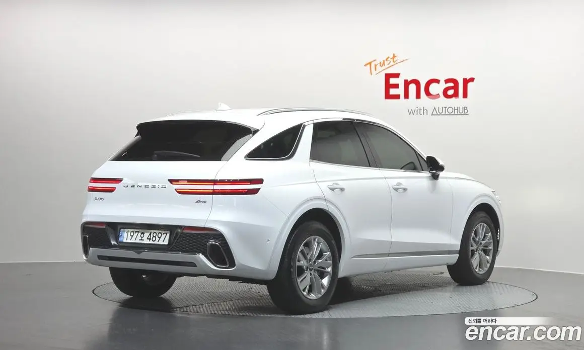Genesis GV70 2022 2.5 автомат (гидро), фото 2 Genesis GV70 2022 2.5 автомат (гидро), фото 2