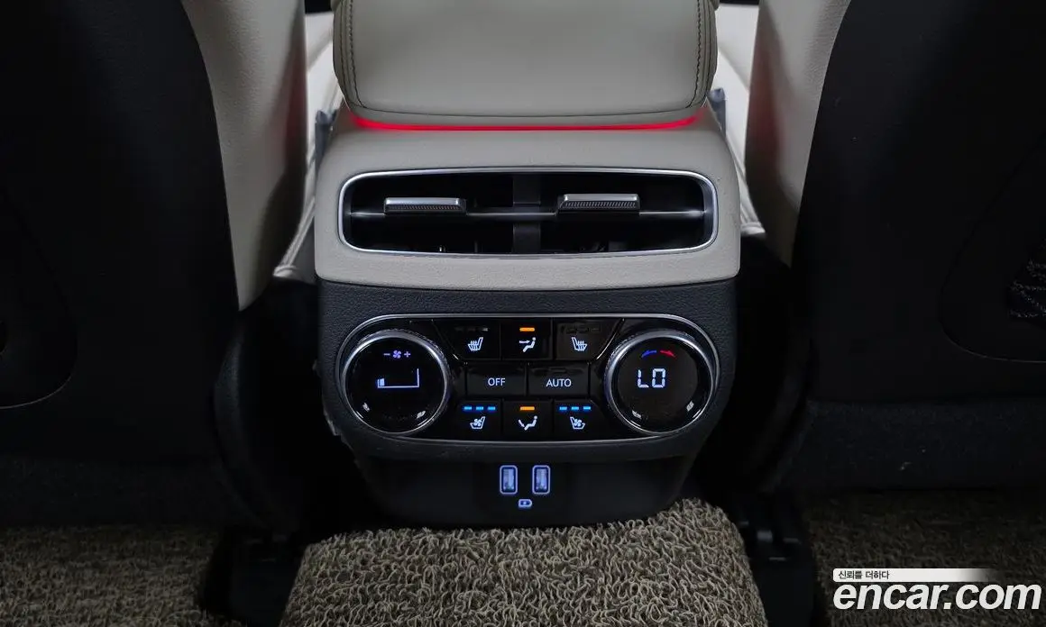 Genesis GV70 2022 2.5 автомат (гидро), фото 19 Genesis GV70 2022 2.5 автомат (гидро), фото 19