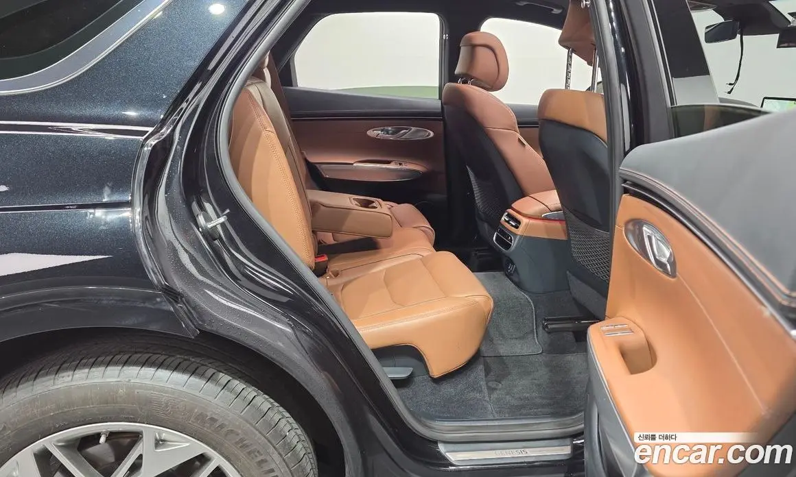 Genesis GV70 2022 2.5 автомат (гидро), фото 16